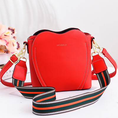 

New fashionable one-shoulder diagonal bag for ladies with bags in summer small fresh&wide shoulder straps ladieslove bucket