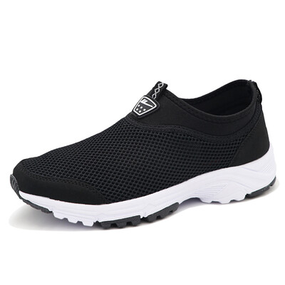 

Warrior Mens mesh breathable lightweight sports shoes WL-3578 Black 42