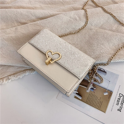 

2019 new contrast color heart-shaped lock buckle Messenger bag female chic wild chain shoulder bag fashion sequin small square bag
