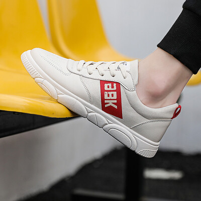

2019 summer new Korean fashion trend mens shoes breathable white shoes male students canvas shoes male tide shoes