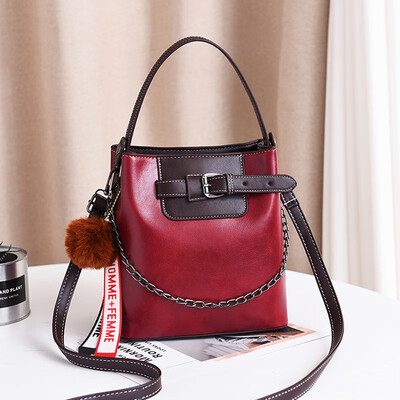 

Bucket bag womens fashion color belt buckle personality Korean single shoulder chain winter bag slung