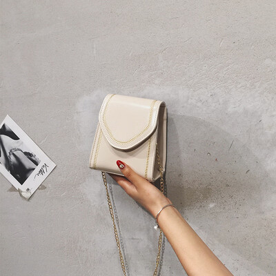 

French niche bag foreign air bag new 2019 fashion shoulder bag summer girl wild ins messenger bag