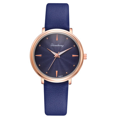 

European&American hot womens wild fashion watch trend retro high quality PU leather quartz watch