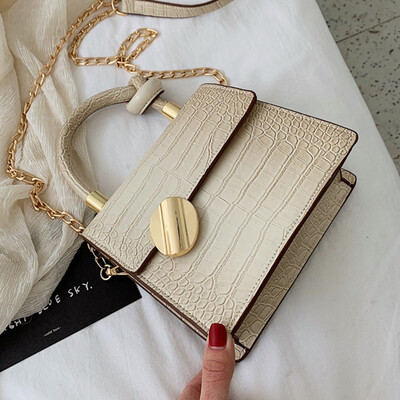 

Women 2019 new Korean version of simple retro fashion handbag bag shoulder slung chain small square bag