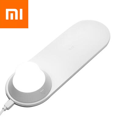 

Xiaomi Yeelight Wireless Charger with LED Night Light Magnetic Charging