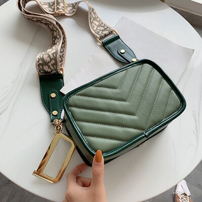 

Tailored Fashion Women Striped Leather Letter D Ribbon Bag Crossbody Bags Shoulder Bags