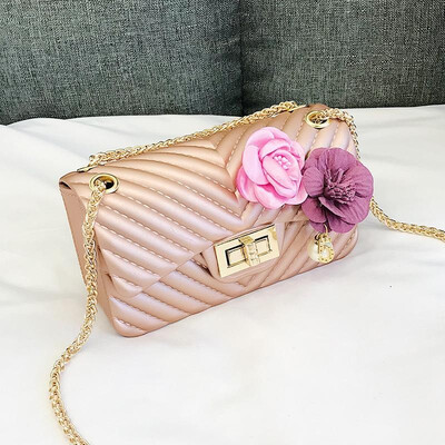 

Women Crossbody Bag Quilted Flowers Flap Shoulder Chain Elegant Lady Evening Party Bag
