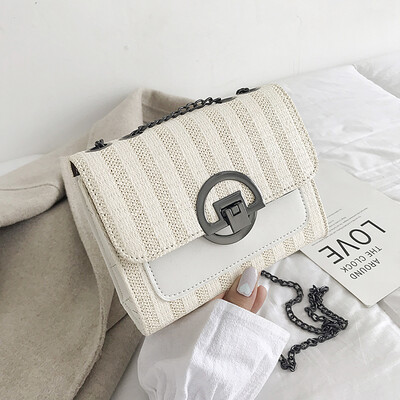 

Fashion wild striped shoulder bag female 2019 new simple contrast color woven bag retro temperament chain Messenger bag