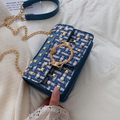 

Texture fashion French minority womens new 2019 summer Joker tide Pearl chain Messenger bag