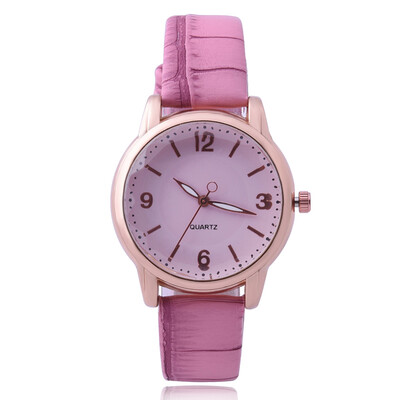 

European&American ladies irregular belt quartz watch student digital watch female models