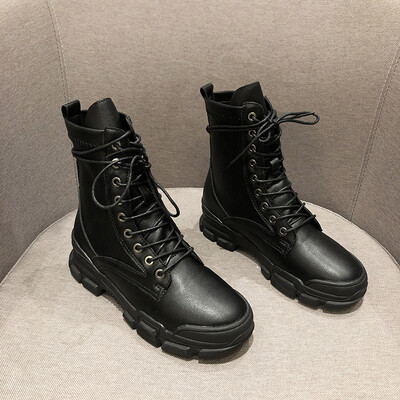 

Martins boots female English wind autumn Joker student tie thick-soled boots black handsome short boots