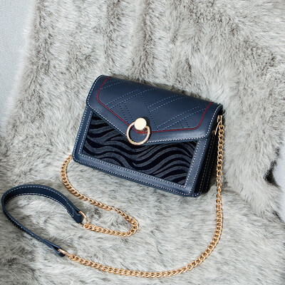 

Uh the little girl bag fashion Korean version of the single shoulder chain hundred lap oblique satchel ins