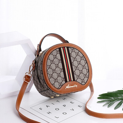 

Summer New Womens Bag Chao Korean Edition Fashion Baitao Ladies Handbag Shoulder Bag Slant Bag