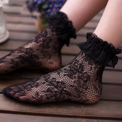 

2019 Women Summer Lace Ruffle Soft Pleats Elastic Fishnet Short Sock Ankle Socks