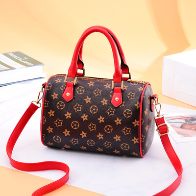 

Female bag 2019 new bag female Korean version of the fashion casual handbags Messenger shoulder single wild handbag