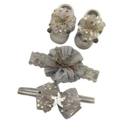 

Newborn Baby Girls Headband Bow Flowers Cloth Hair Bands Hair Accessories Socks Gift Boxes Three-piece Suits Newborn Girts