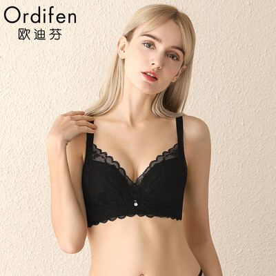 

Ou Difen no steel ring bra 2019 spring&summer new three-dimensional cut thin cups breathable hole cups gathered on the bra sexy lace underwear bra XB9523 black C85