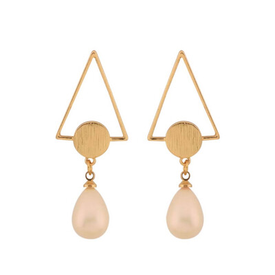 

wholesales Fashion Jewelry Bohemia Korean Style Long Pearl Triangle Earrings For Girl Gift