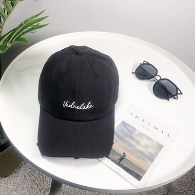 

New letters Embroidered Baseball Caps for men&women in autumn&winter