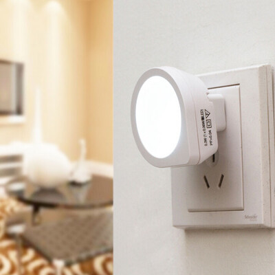 

〖Follure〗Automatic LED Night Light Plug In Energy Saving Light Dark Sensor Lamp White