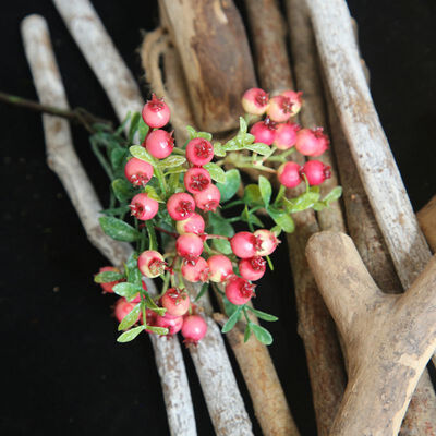 

Decorative Artificial Berry Holly Branch For DIY Festival Ornaments Christmas Tree Decorations Flower Arrangements Decor