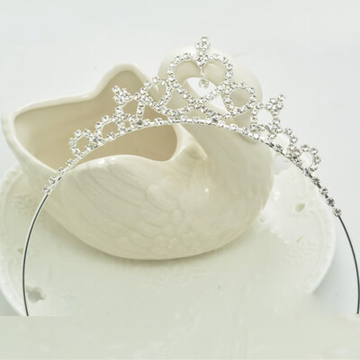 

Lovely Girls Hairwear Princess Crystal Sweet Heart Hoop Headband Hair Band