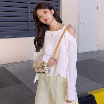 

Slim Solid Color Women T Shirt Autumn New Simple Sexy Round Collar Tee Off-shoulder Thin Section Long Sleeve T-shirt Tops