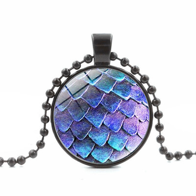 

Dragon Egg Pendant Game of Thrones Necklace Geek Jewelry Girl Gift Birthday Gifts khaleesi Daenerys Targaryen