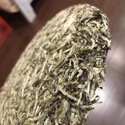 

300g Chinese Fujian Old Fuding White Tea Cake Natural Organic White Tea Silver Needle Bai Hao Yin Zhen Tea Fuding White Tea