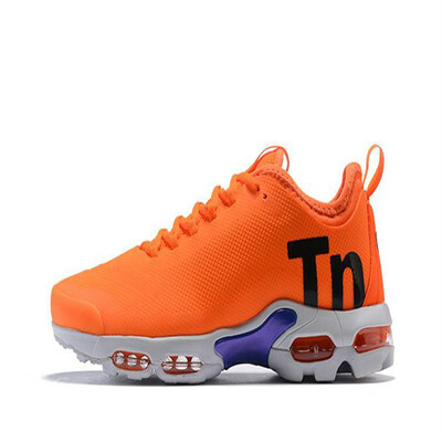 

2019 tn plus Mens Women Mercurial Ultra SE Black White Orange Desinger Running Shoes Womens Men Trainers Sports Sneakers
