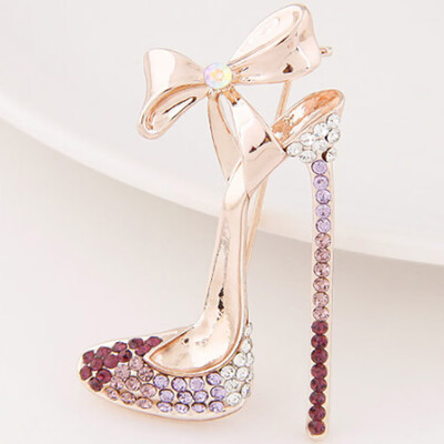 

2018 New Design Fashion Jewelry Rhinestone High Heeled Shoes Brooch King Crystal Brooches Pins For Women Wholesale