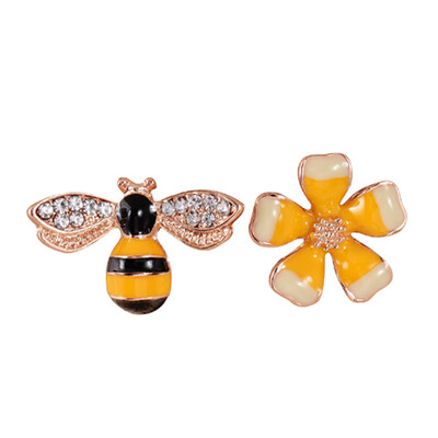 

Floral Bee Design Women Girls Earrings Ear Studs Animal Alloy Earrings Personality Fashion Jewerly