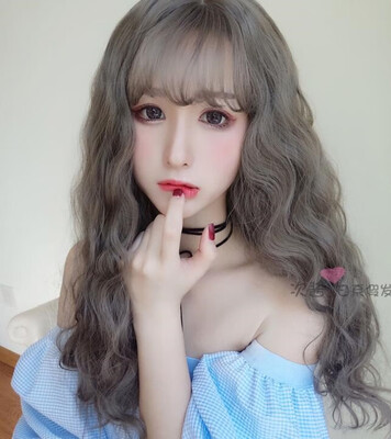 

Fashion temperament corn hot wig Qi Liu Hai long curly hair wig