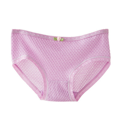 

2019 Summer Womens New Fashion Design Cotton Breathable Stretchy Seamless Solid Underwear Panties Briefs Knickers Underpants