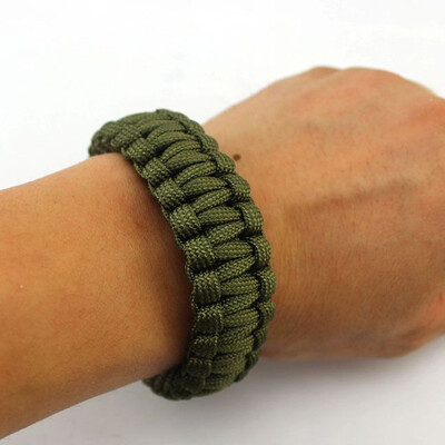 

Gagarin outdoor umbrella bracelet seven core paratroopers rope life rope emergency escape bracelet life saving bracelet green JH07
