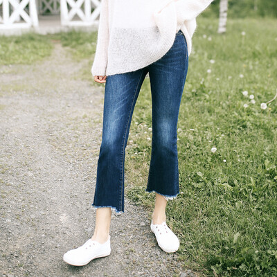 

And pure Raincun N2382 nine points micro-bar jeans female raw edge loose thin casual micro-la pants light blue 27