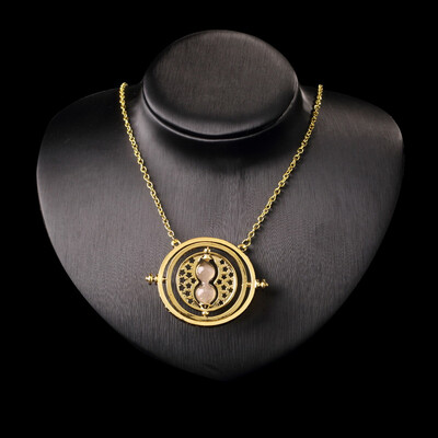 

Harry Potter Hermione Granger Rotating Time Turner Necklace Gold Hourglass