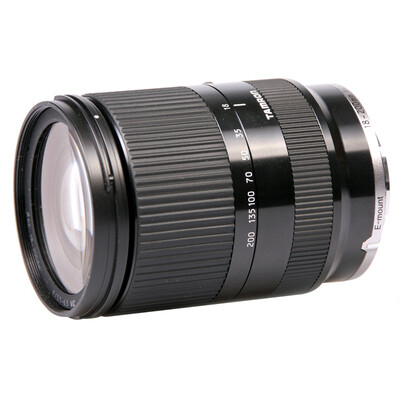 

Tamron 18-200mm F 35-63 Di III VC B011 Sony micro-single E-card 18200E bayonet with a mirror to go the world black
