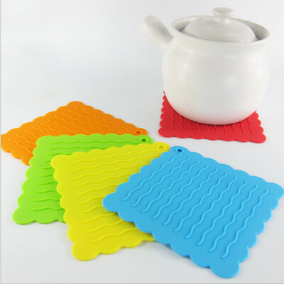 

PlaceMat Premium Silicone Kitchen Dining PlaceMat/Hot Pads Pot Holders Spoon Rest Baking Mat Pet Food Mat Non-slip Trivet