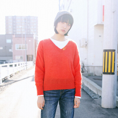 

And with pure Raincun C6145 mohair red sweater female v-neck pullover wool ulzzang sweater orange red  C6145JR0S