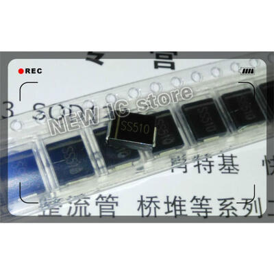 

Free Shipping 20PCS SS510 SMD Schottky Barrier Rectifier Diode 5A 100V DO-214ABSMC