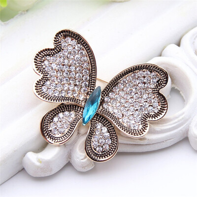 

Gorgeous Austria Rhinestone Butterfly Flower Brooch Pin Women Antique Gold Color Insect Broches Jewelry Ladies Hijab Scarf Pins
