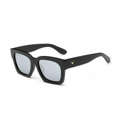 

LIKEU'S Мода Поляризованные солнцезащитные очки мужчина и женщины Вождение Рыбалка Путешествия Классические солнцезащитные очки поляризованные линзы для глаз