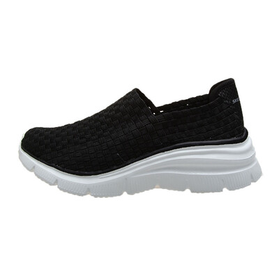 

Skechers 2018 spring&summer womens casual shoes black 35 yards