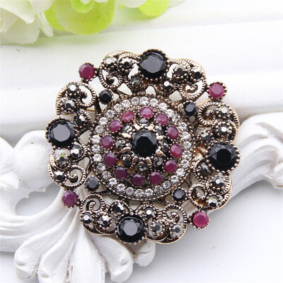 

Vintage Round Resin Flower Turkish Brooch Pin For Women Antique Gold Color Arabesque Rhinestone Brooch Broches Lapel Scarf Pin