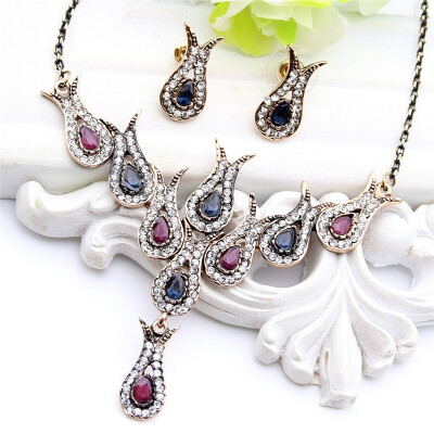 

Exquisite Turkey Bridal Flower Jewelry Sets Resin Earrings Tulips Flower Necklace Rhinestone Women Wedding Ethnic Jewelry Sets