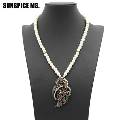 

Ethnic Pendant Necklaces For Women Turkish Vintage Bead Jewelry Antique Gold Color Flower Pendant Indian Wedding Party Bijoux