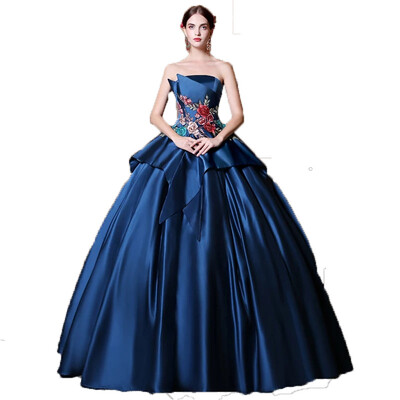 

Blue Satin Embroidery Sleeveless Strapless Ball Gown Wedding Dress