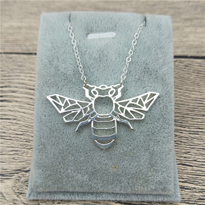 

New Origami Bee Necklace Trendy Style Origami Bee Pendant Necklace Women Fashion Insect Jewellery Geometric Jewellery