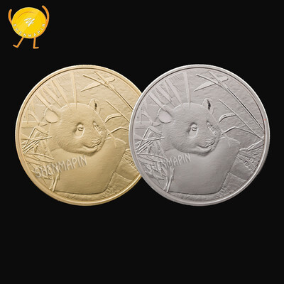 

Chinese panda baby commemorative coin Chinese cultural memorial coin Collect art gifts